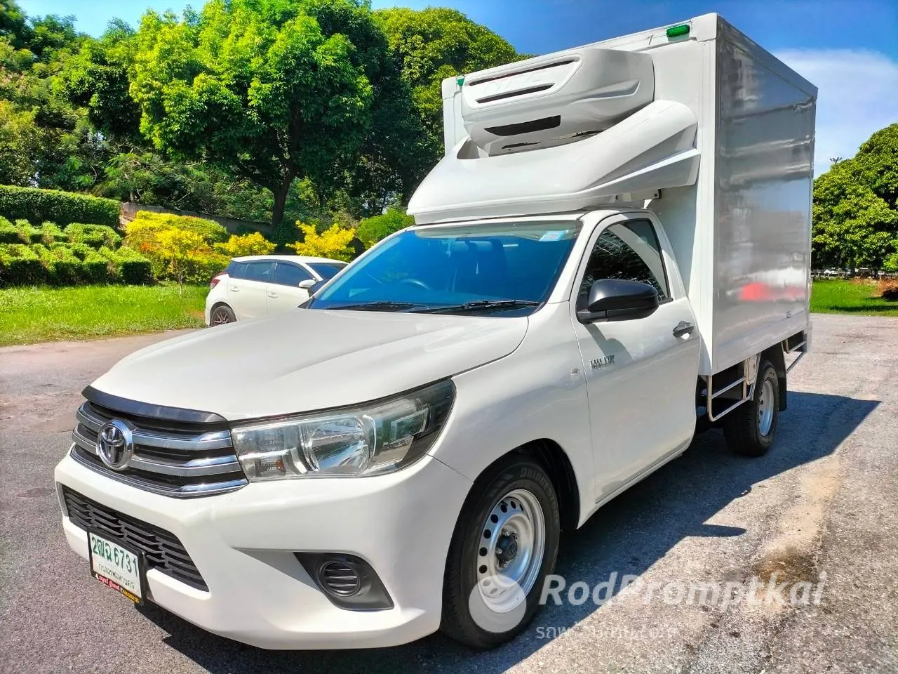 2017 TOYOTA HILUX REVO