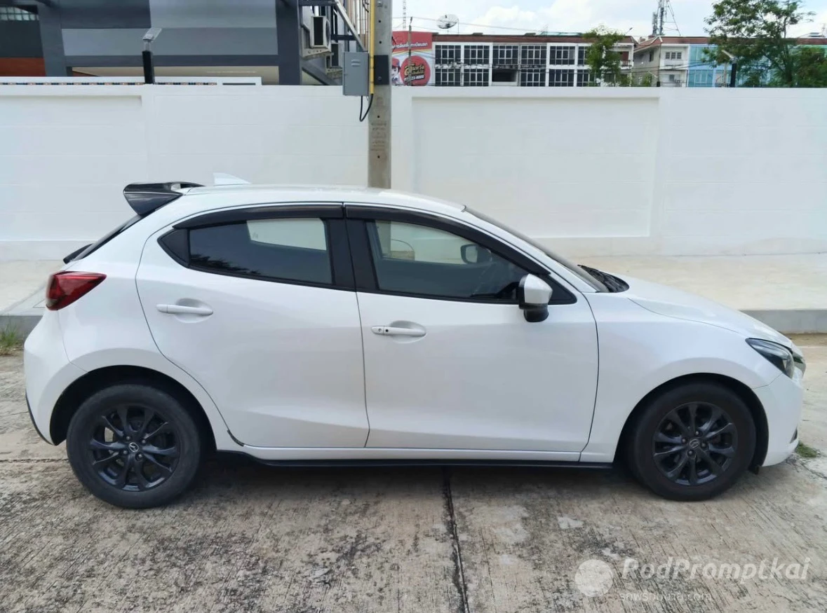 2018 MAZDA 2