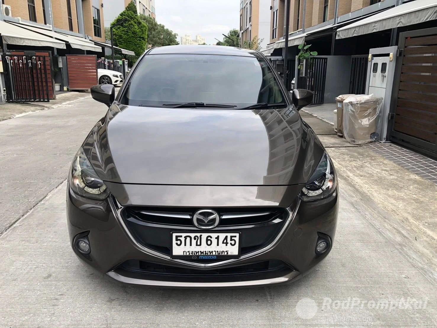 2016 MAZDA 2