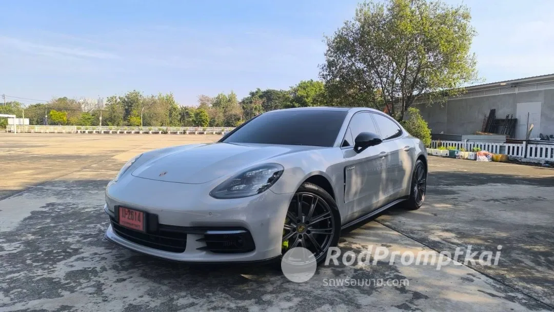 2019-porsche-panamera-29-4-e-hybrid-4wd-bangkok-porsche-panamera-4-e-hybrid-2019-crayon-30051972