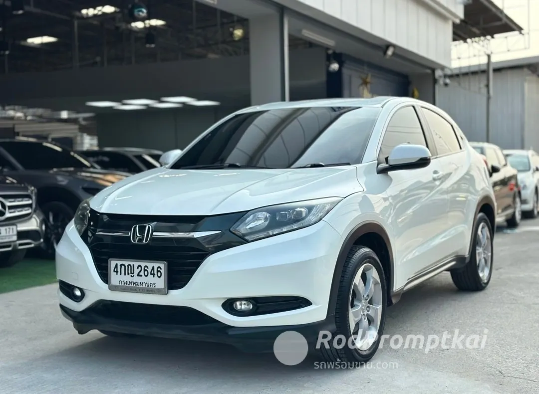 2015-honda-hrv-18-e-bangkok-honda-hrv-18-e-2015-172xxx-km-00086814