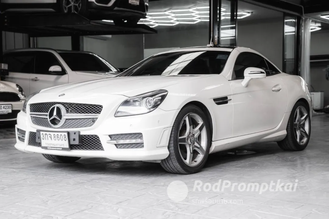 2014-mercedez-benz-slk-class-slk200-18-bangkok-2014-mercedes-benz-slk200-r172-46286894