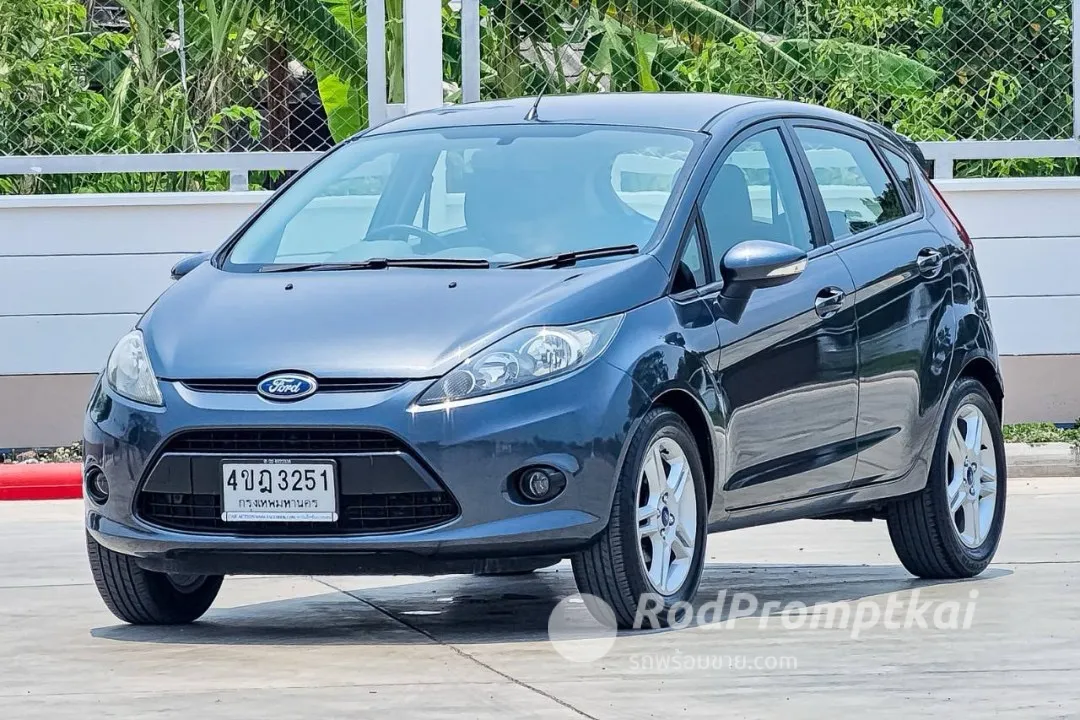 2012-ford-fiesta-14-style-bangkok-21218531