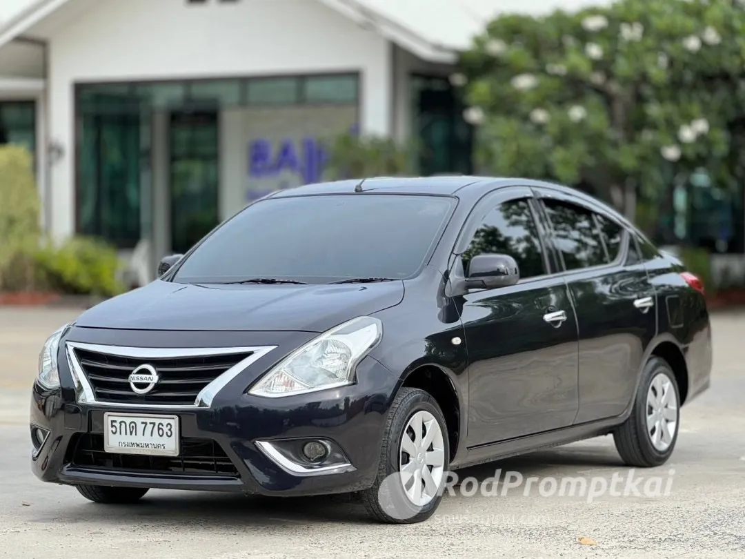 2014-nissan-almera-12-e-bangkok-39910666