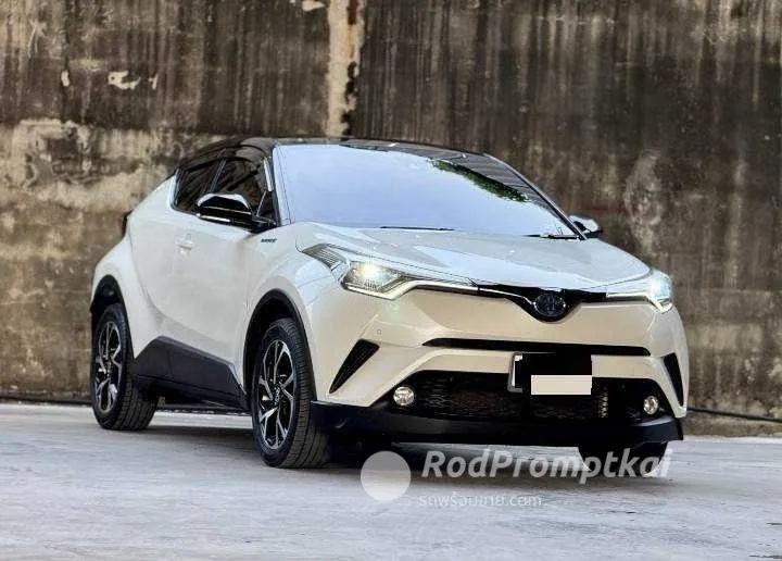 2019-toyota-chr-18-hv-hi-bangkok-toyota-chr-18-hv-hi-17-2019-108867-km-41959891