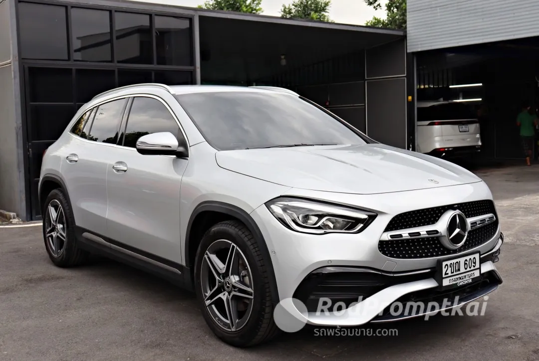 2021-mercedez-benz-gla-class-200-13-amg-dynamic-bangkok-43297147