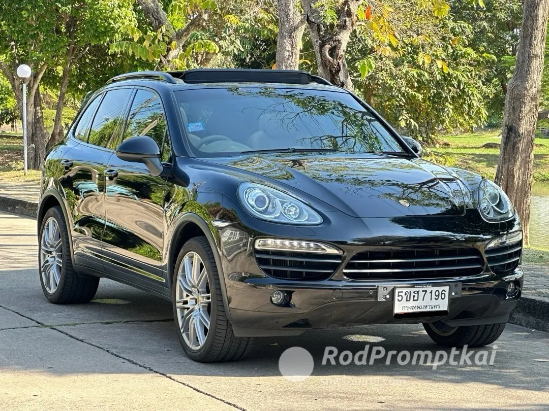 2012-porsche-cayenne-30-s-hybrid-bangkok-porsche-cayenne-s-30-hybrid-2012-44917145