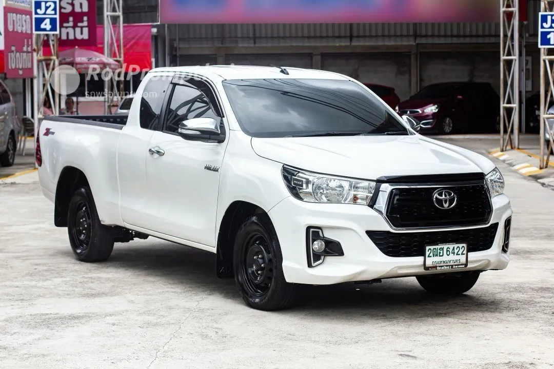 2019-toyota-hilux-revo-24-entry-standard-cab-bangkok-toyota-hilux-revo-cab-24-at-2019-2020-super-white-8xxxx-km-73848287