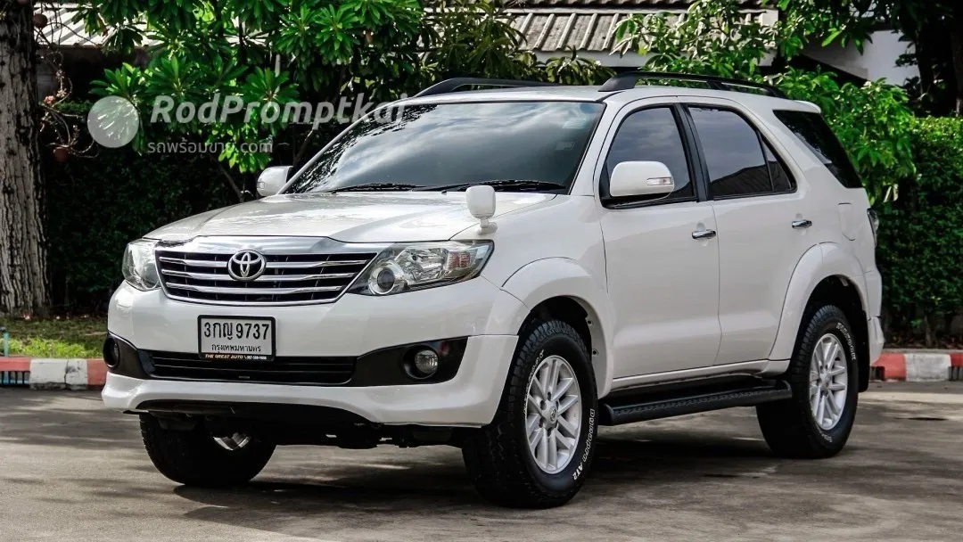 2012-toyota-fortuner-27-v-bangkok-toyota-fortuner-27-v-2012-2014-11-15-auto-189923-km-73910535