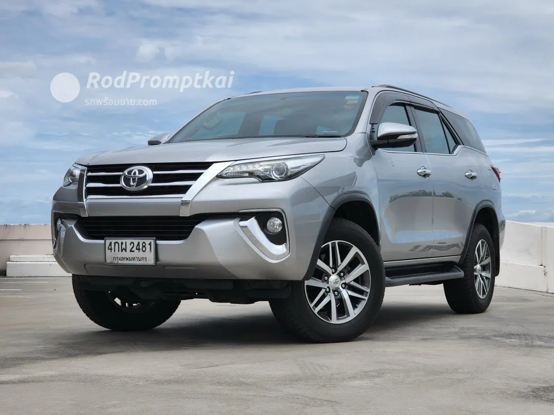 2015-toyota-fortuner-24-v-bangkok-toyota-fortuner-24v-4x2-2015-74028986