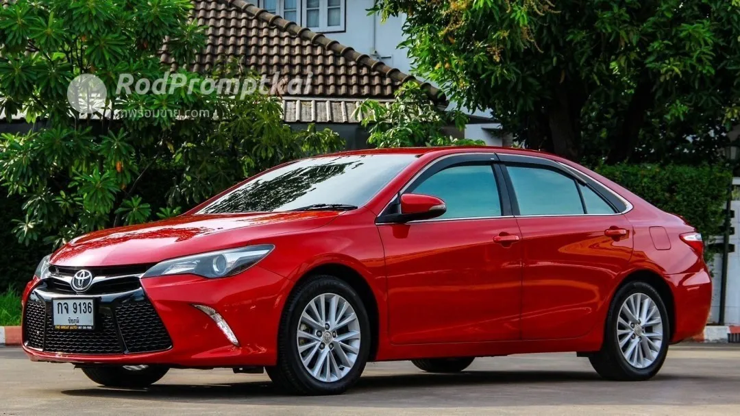 2015-toyota-camry-25-esport-chaiyaphum-toyota-camry-au-25g-esport-at-2015-165101-km-74047820