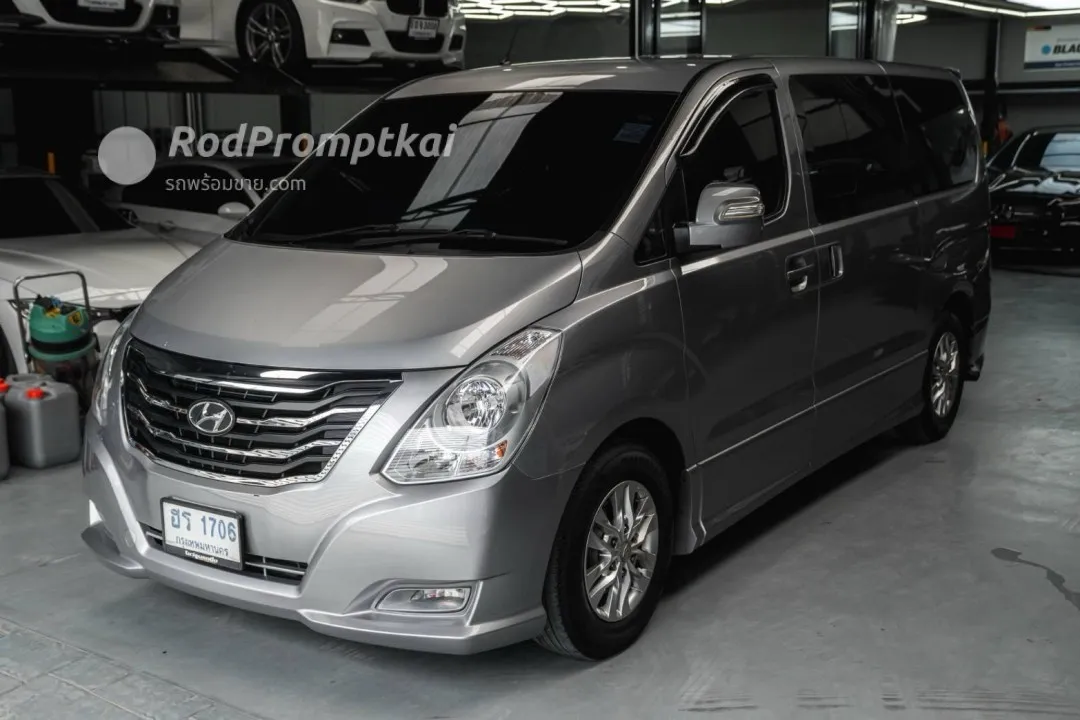 2014-hyundai-h-1-25-deluxe-bangkok-hyundai-h1-deluxe-25-2014-74261864