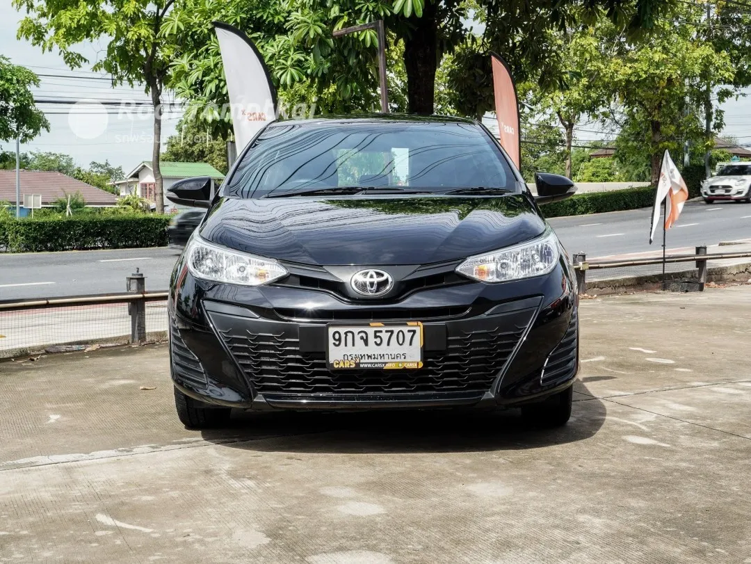 2019-toyota-yaris-12-e-bangkok-6200-84-74817455