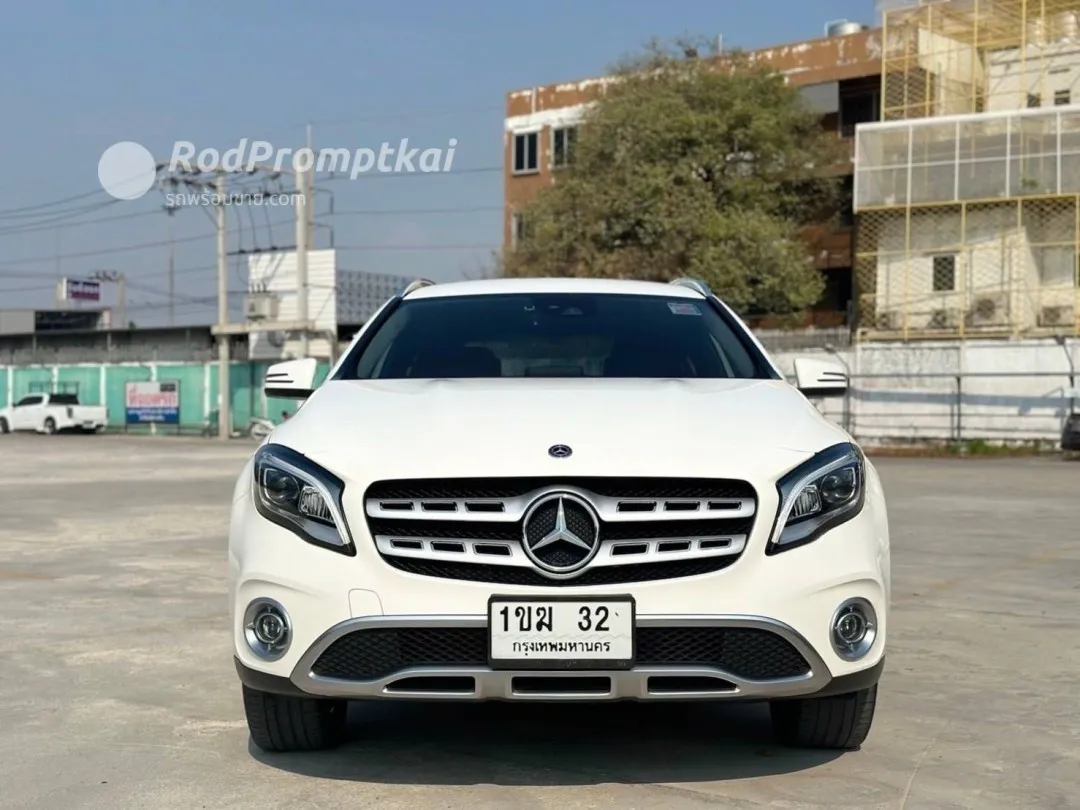 Mercedez-Benz