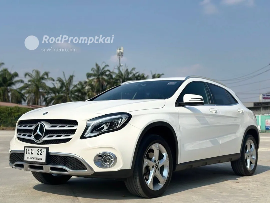 2020-mercedez-benz-gla-class-200-16-urban-bangkok-75904391