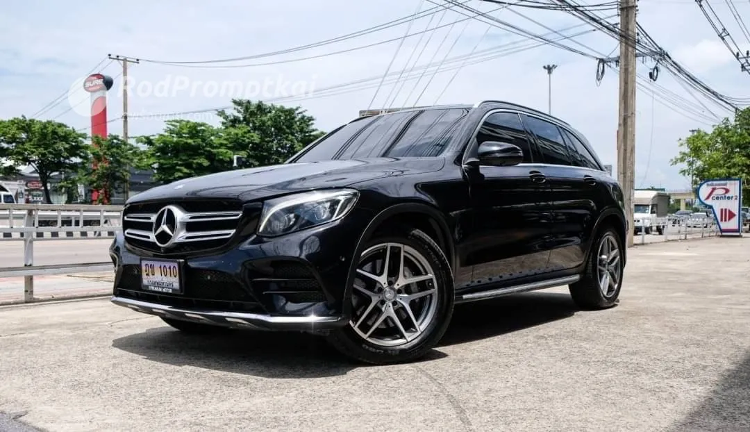 2017-mercedez-benz-glc-class-250d-21-4matic-amg-dynamic-4wd-bangkok-78003362