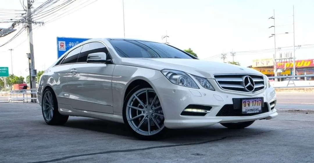 2012-mercedez-benz-e-class-e200-cgi-18-amg-bangkok-78181107