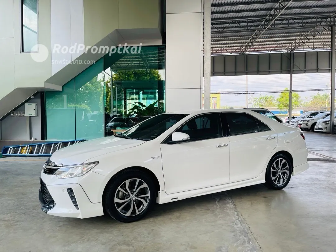 2016-toyota-camry-20-g-extremo-bangkok-82983573