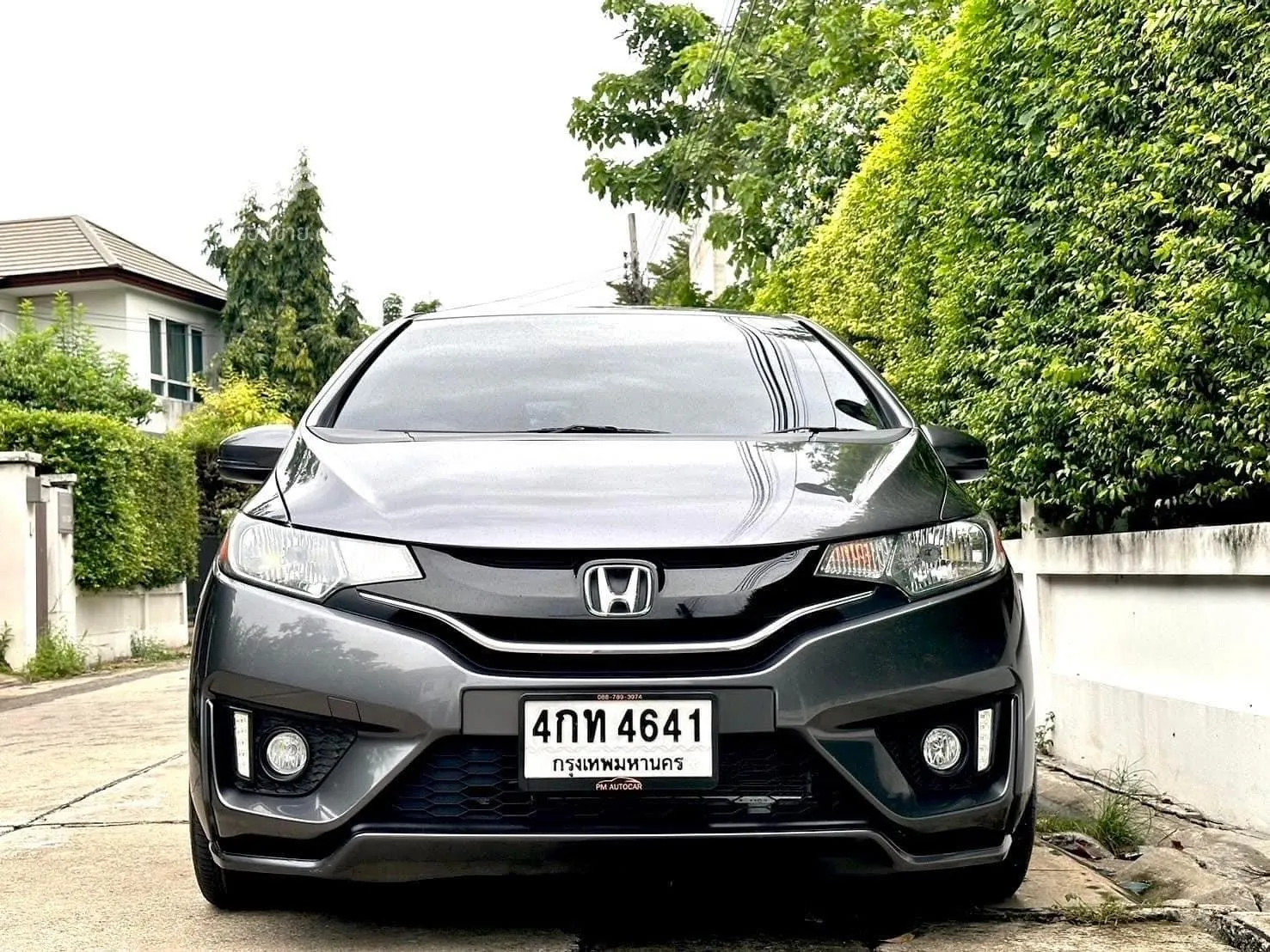 2015-honda-jazz-15-i-vtec-v-bangkok-86511625