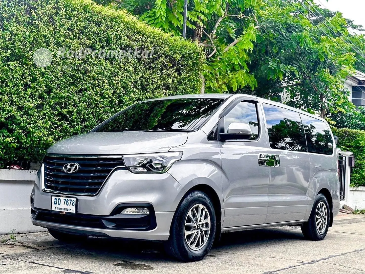 2019-hyundai-h-1-25-touring-bangkok-40452892