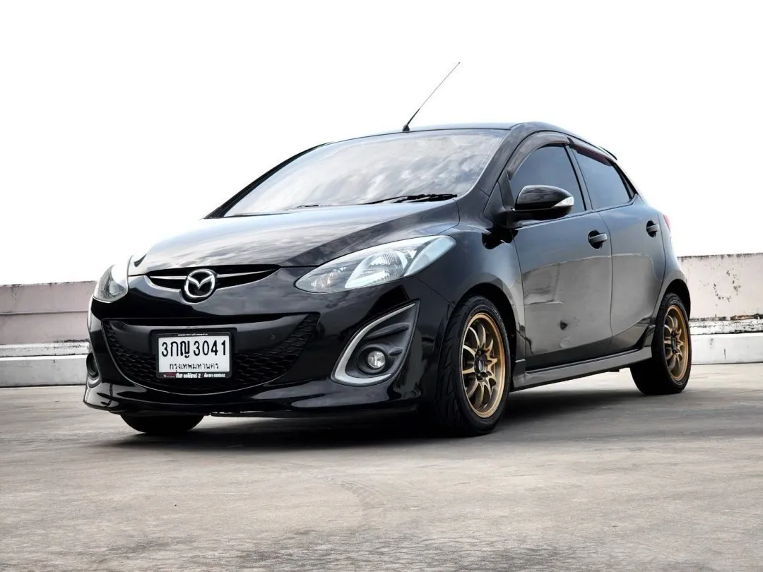 2012-mazda-2-15-spirit-sports-bangkok-mazda2-15-spirit-sport-at-2012-40585813