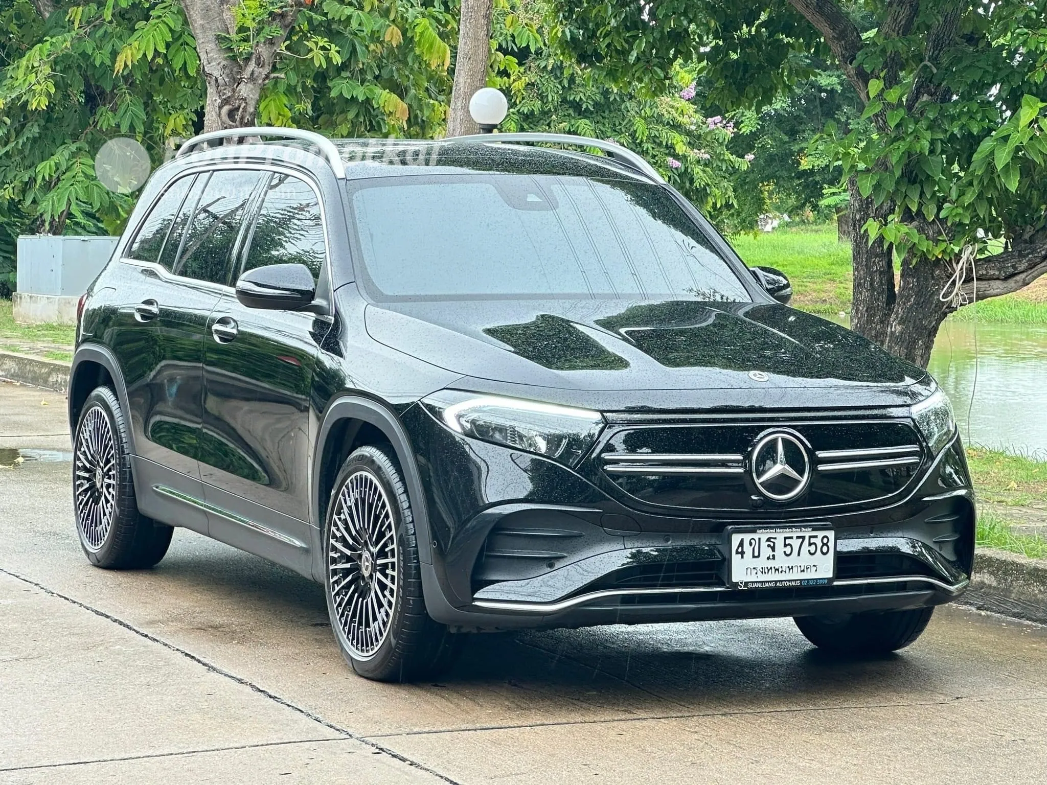 2023-mercedez-benz-eqb-250-amg-line-bangkok-benz-eqb-250-2023-40696970