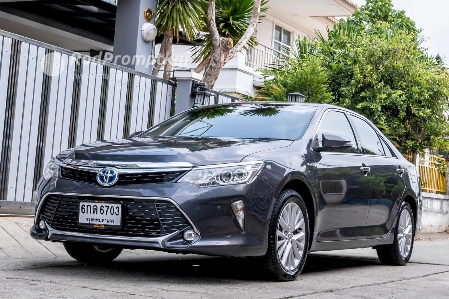 2017-toyota-camry-bangkok-40705200