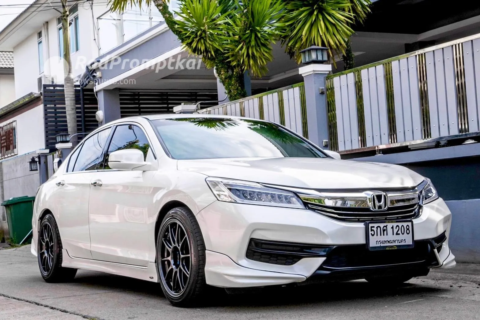 2017-honda-accord-20-e-i-vtec-bangkok-40745370