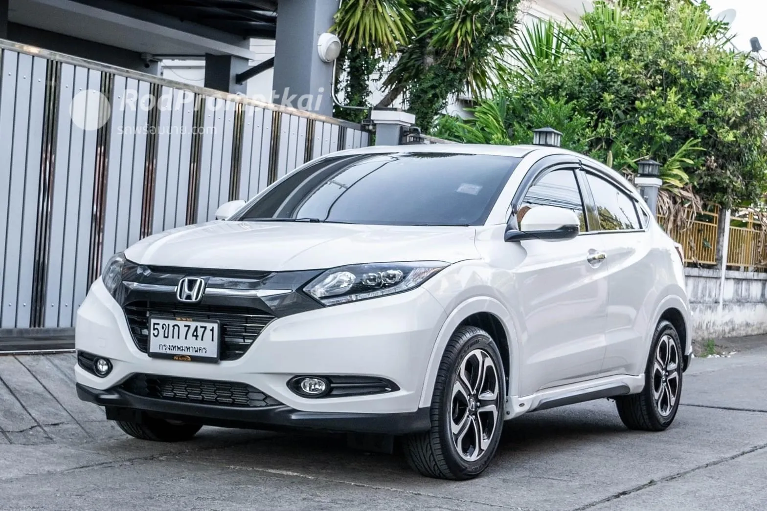 2016-honda-hrv-18-e-limited-bangkok-41201611