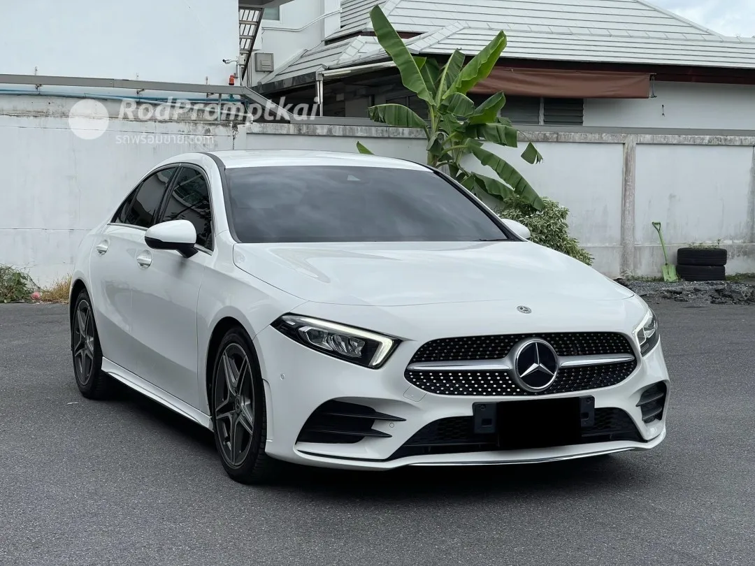 2018-mercedez-benz-a-class-a200-16-amg-sport-bangkok-mercedes-benz-a200-amg-dynamic-2018-43085975