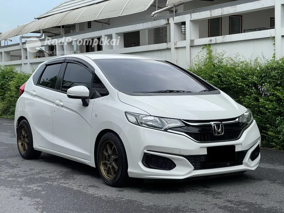 2019-honda-jazz-15-i-vtec-s-bangkok-honda-jazz-gk-15-s-mnc-43109610