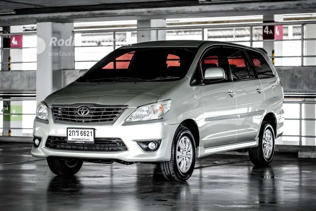 2014-toyota-innova-20-g-bangkok-43397745