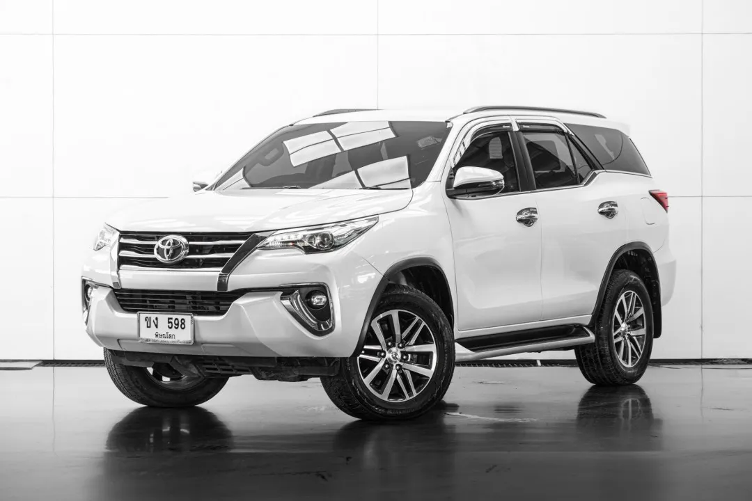 2017-toyota-fortuner-24-v-4wd-bangkok-60-43629932