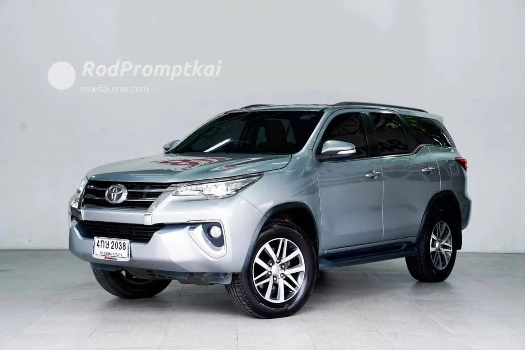 2015-toyota-fortuner-28-v-4wd-bangkok-43670949