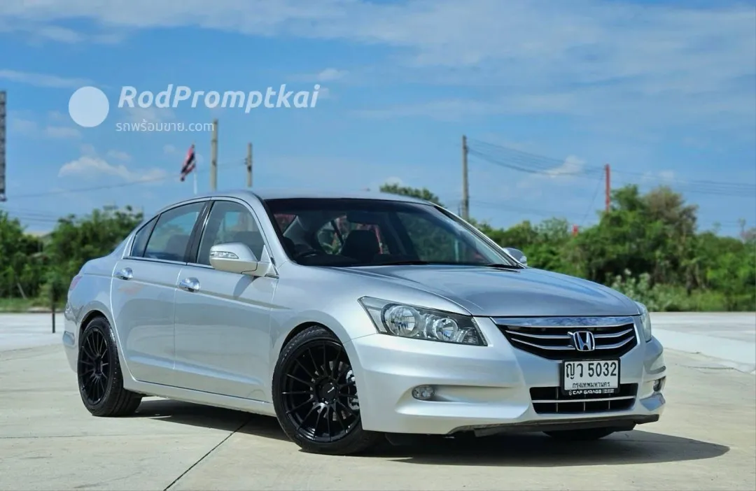 2011-honda-accord-20-e-i-vtec-bangkok-45030353