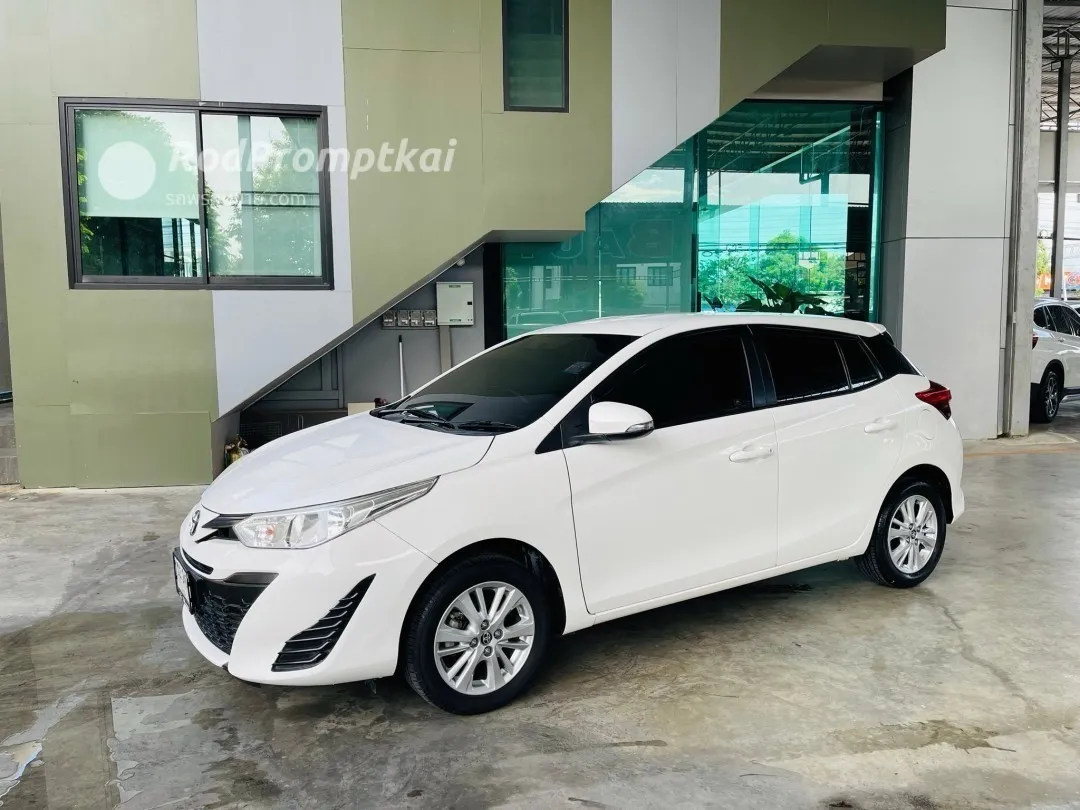 2017-toyota-yaris-12-e-bangkok-45070937