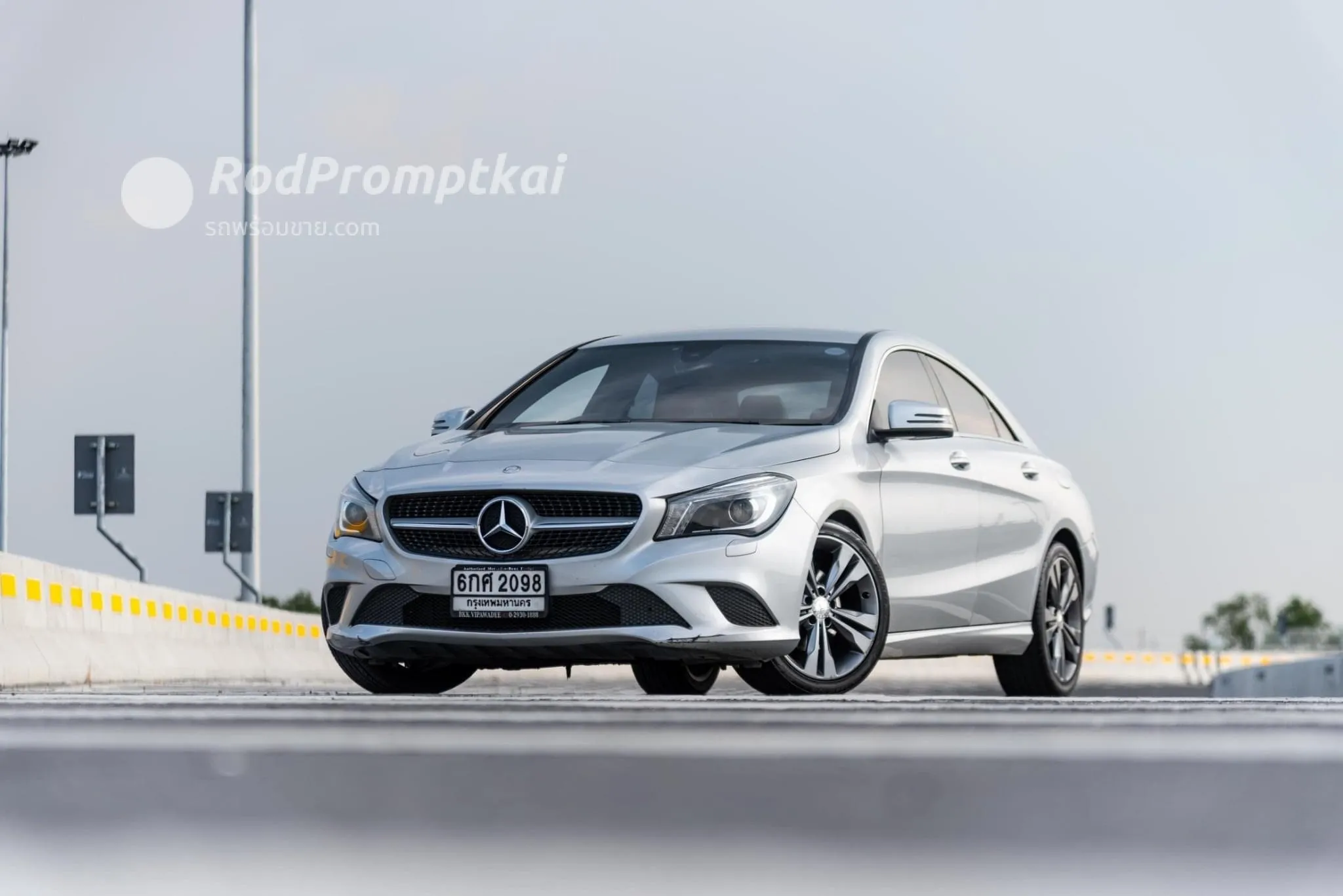 2016-mercedez-benz-cla-class-200-16-urban-bangkok-45218843