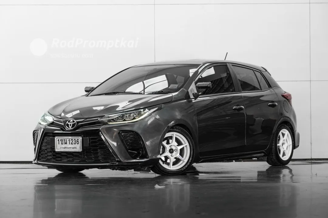 2021-toyota-yaris-12-sport-bangkok-45486303