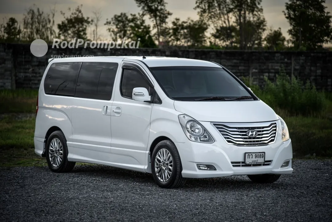 2014-hyundai-grand-starex-25-vip-bangkok-vip-7-smart-tv-hyundai-hyundai-grand-starex-vip-25-at-2014-45963943