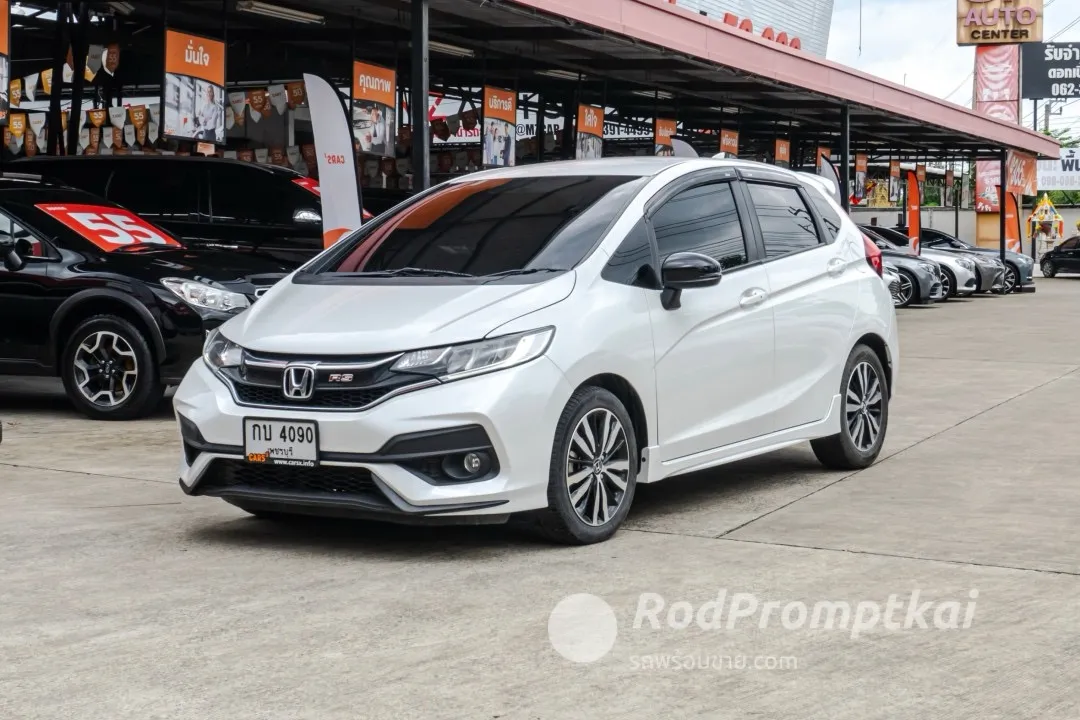 2021-honda-jazz-15-i-vtec-rs-bangkok-7770-07733737