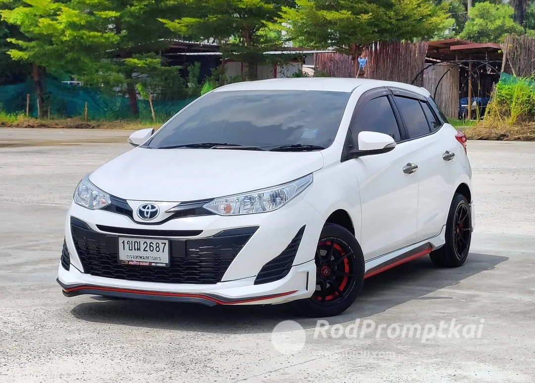 2019-toyota-yaris-12-e-bangkok-999-54895432