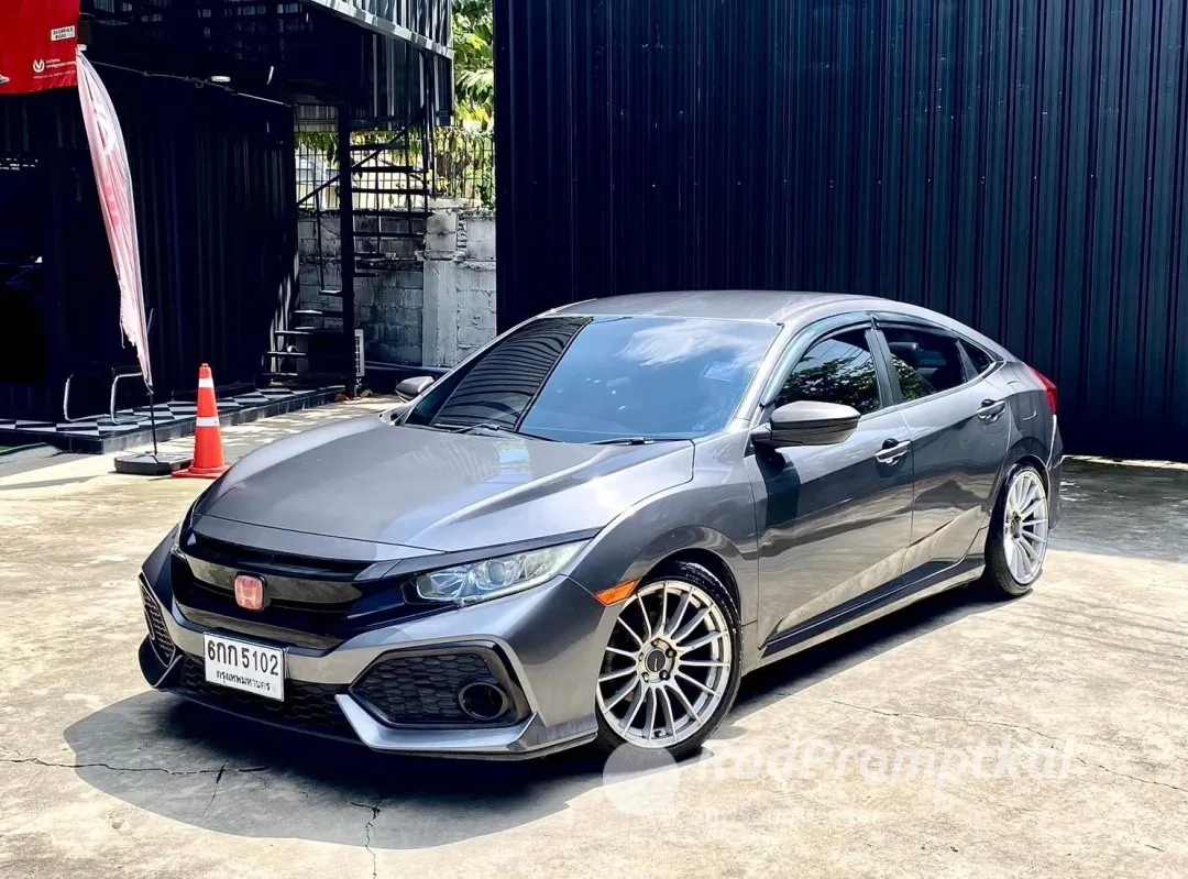 2017-honda-civic-18-e-i-vtec-bangkok-999-55352750