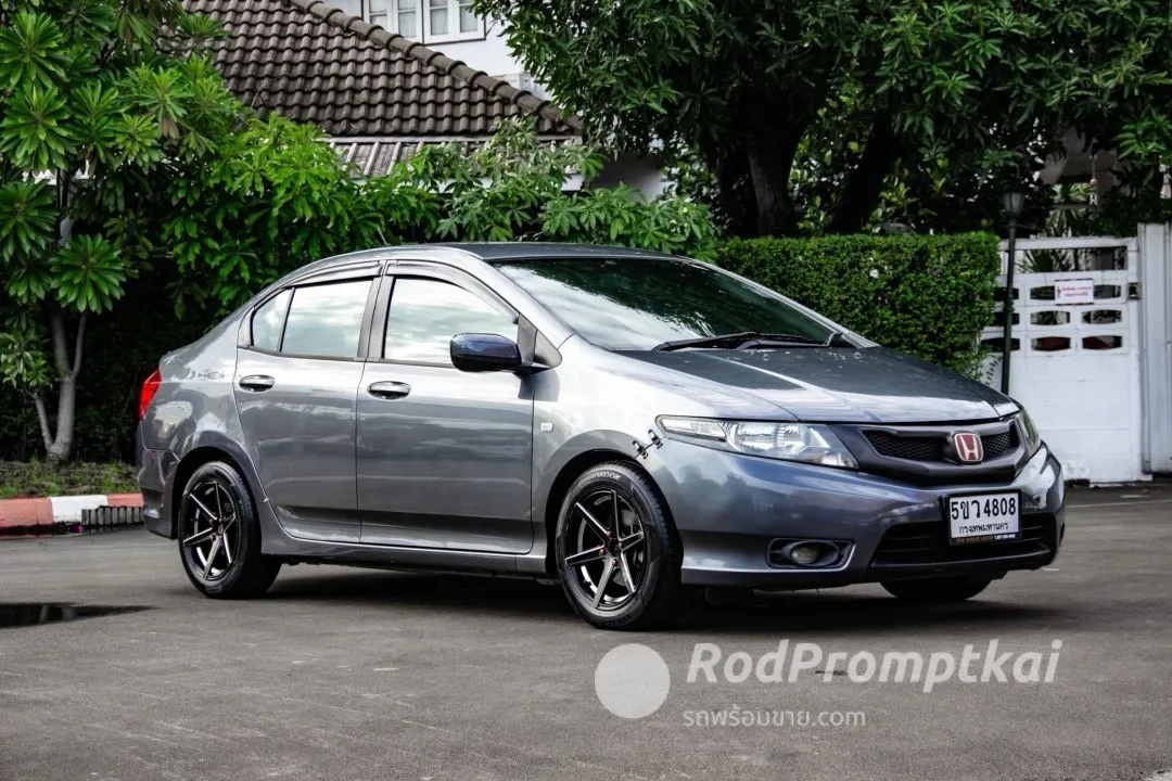 2013-honda-city-15-s-i-vtec-bangkok-honda-city-15-s-i-vtec-2013-vat-08-14-auto-202589-km-56388935