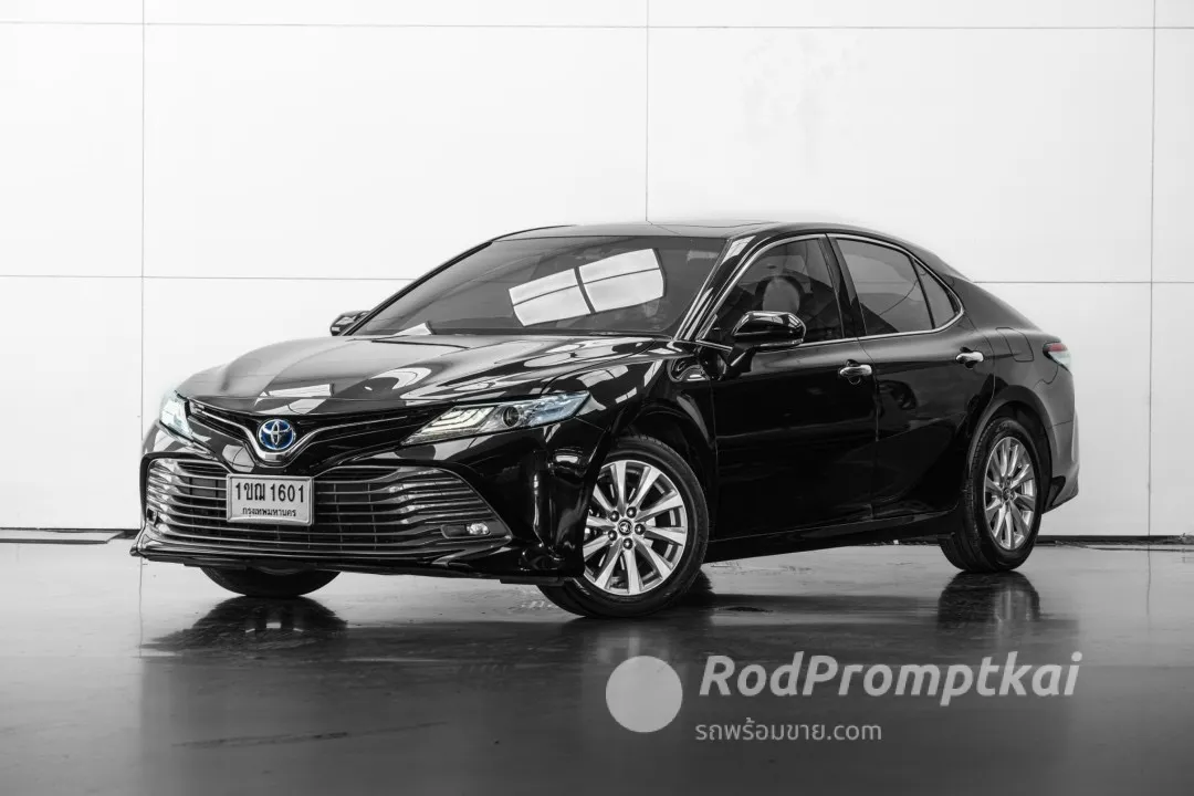 2020-toyota-camry-25-hev-premium-bangkok-0-75574420