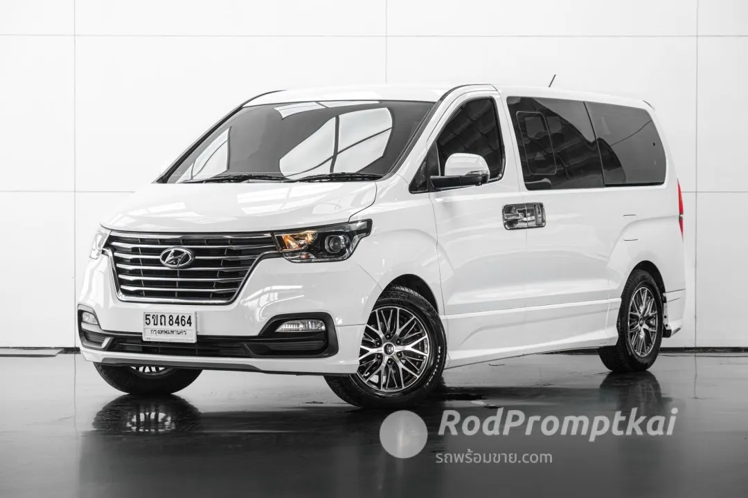 2018-hyundai-grand-starex-25-vip-bangkok-38334772