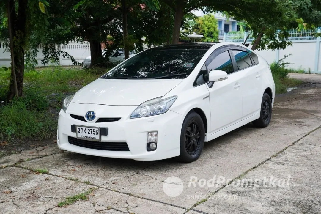 2013-toyota-prius-18-hybrid-top-option-grade-bangkok-toyota-prius-18-top-option-grade-at-2013-2014-15035630