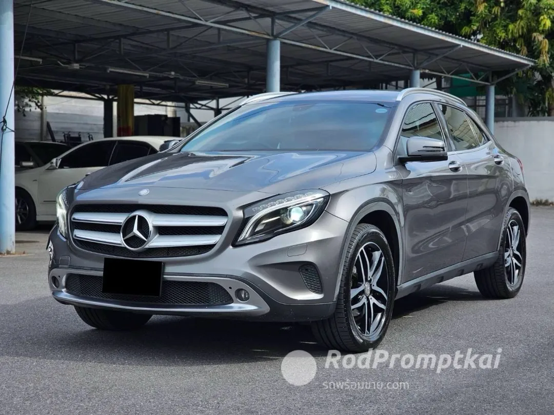 2014-mercedez-benz-gla-class-200-16-urban-bangkok-mercedes-benz-gla200-urben-56285464