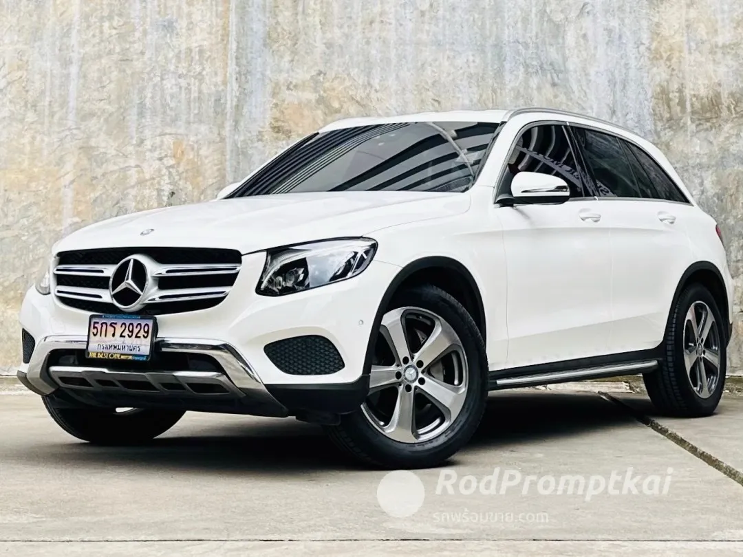 2016-mercedez-benz-glc-class-250d-21-4matic-4wd-bangkok-61036690