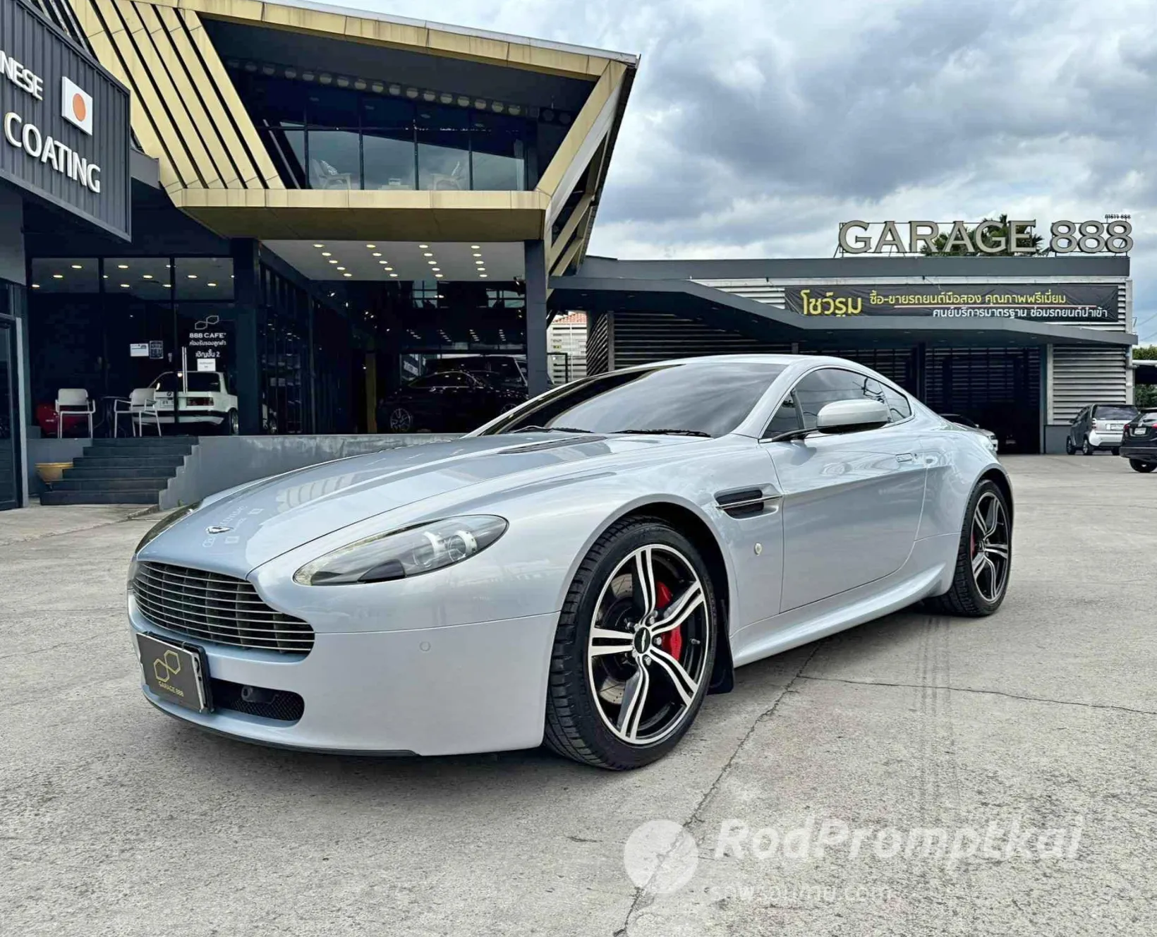 2010-aston-martin-v8-47-vantage-bangkok-94256663