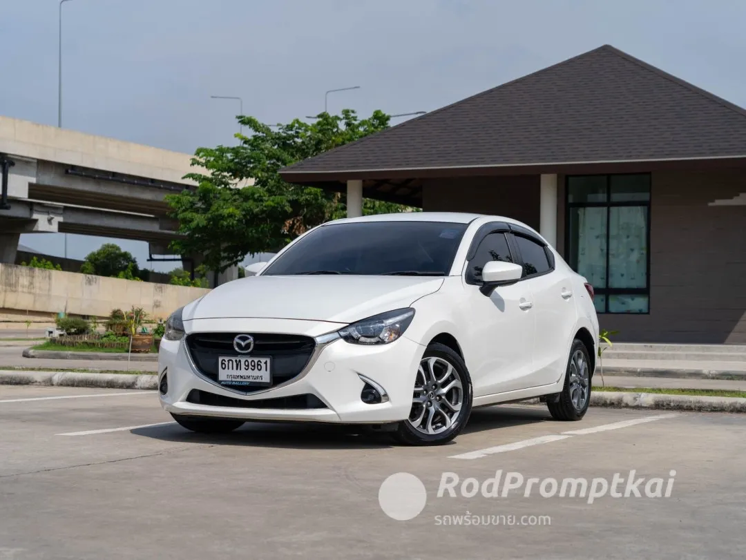 2017-mazda-2-15-xd-high-plus-bangkok-3-30000-km-00609125